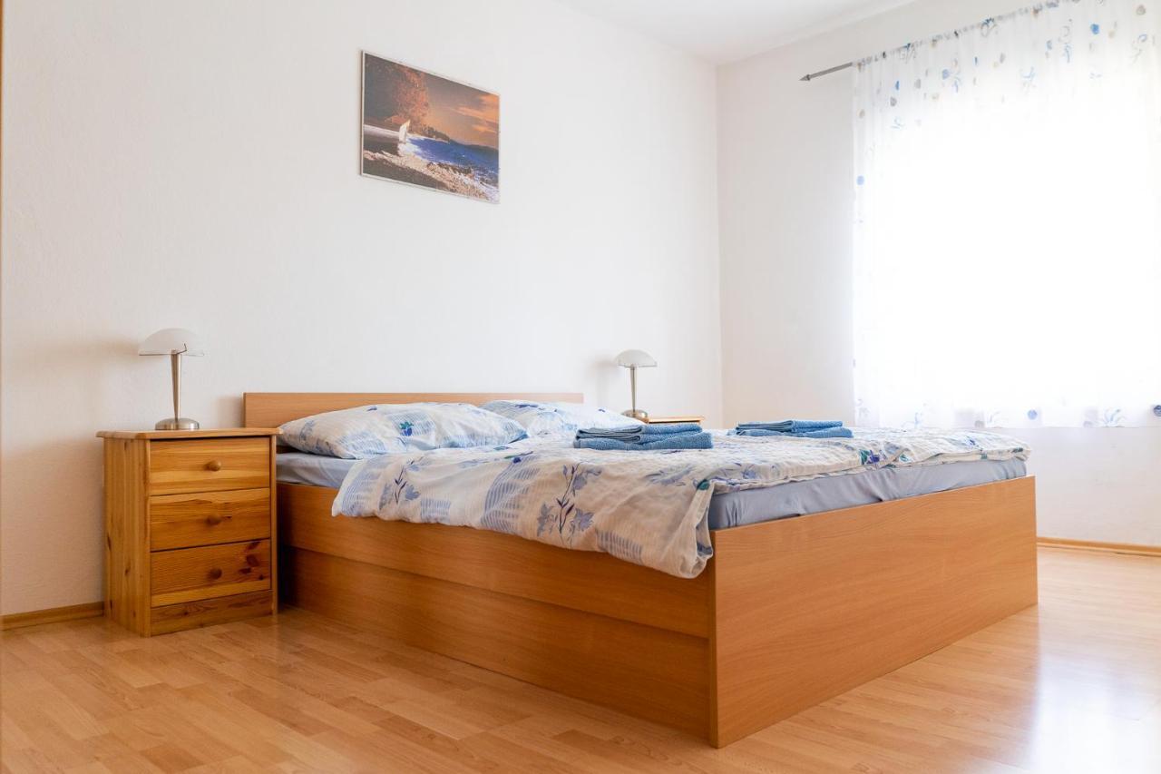 Apartment Mladen Biograd Na Moru Eksteriør billede
