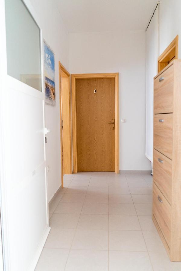 Apartment Mladen Biograd Na Moru Eksteriør billede