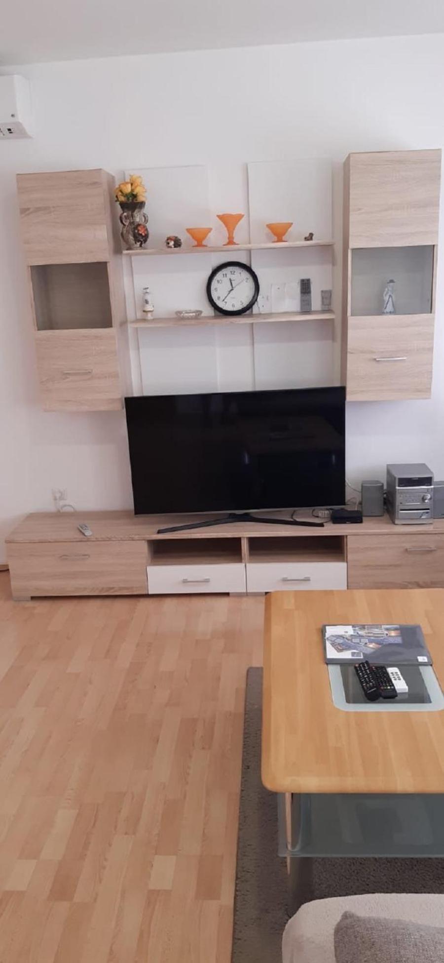 Apartment Mladen Biograd Na Moru Eksteriør billede