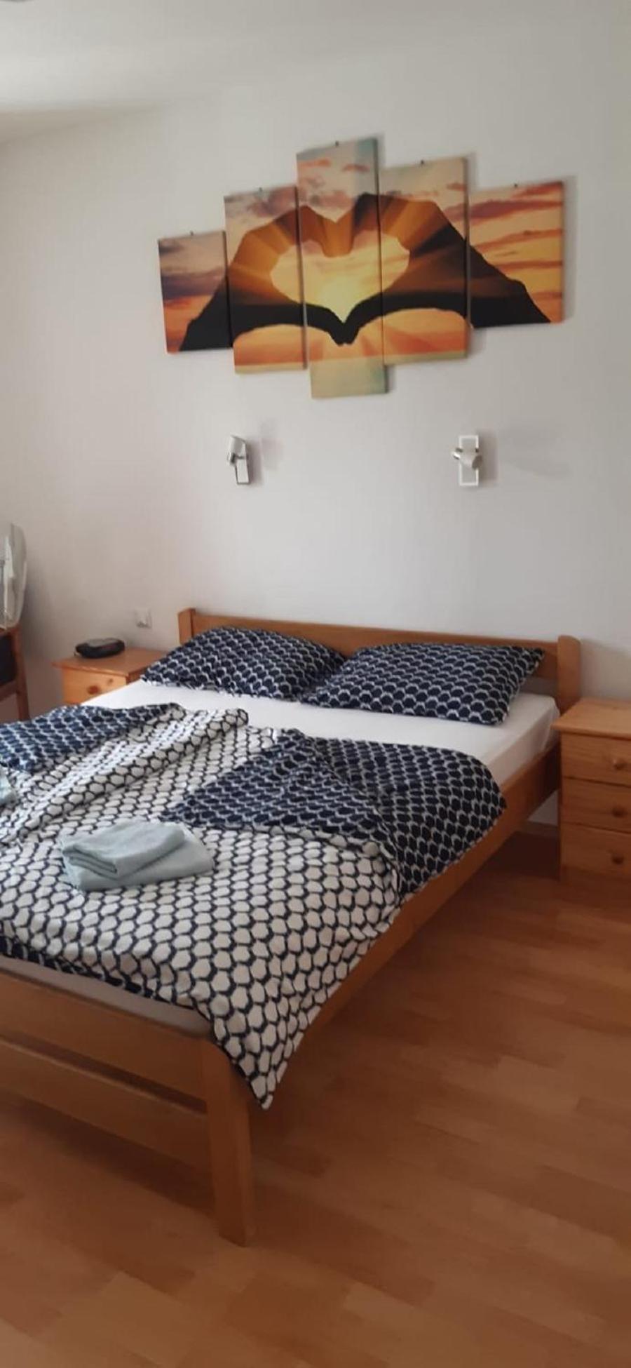 Apartment Mladen Biograd Na Moru Eksteriør billede